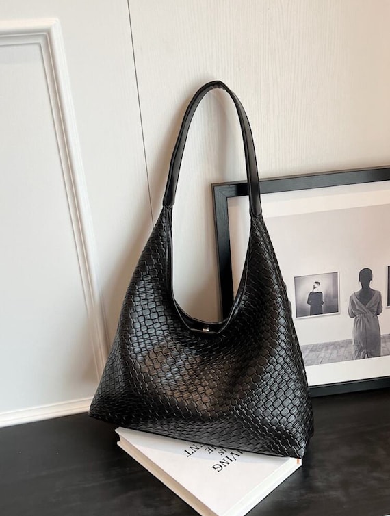 Soft Leather Shoulder Bag, Womens Work Bag, Womens College Tote Bag, Minimalistic Shoulder Bag, Laptop Bag, Vintage Retro Carryon Bag,
