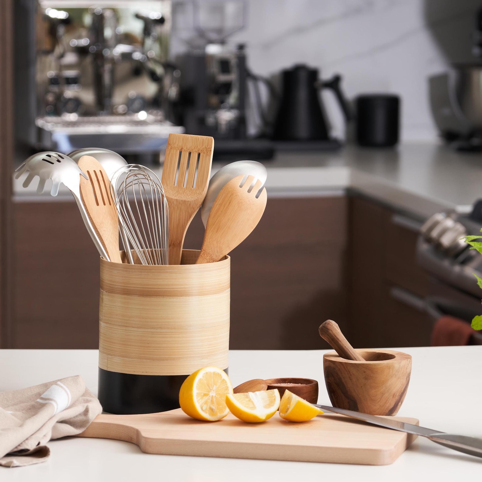 Spun Bamboo Kitchen Utensil Holder: Modern Countertop Organizer - Black
