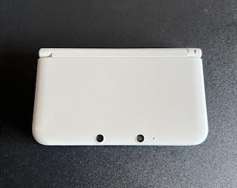 Nintendo 3DS XL White with 100+ Games