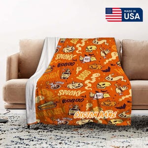 Custom Name Pumpkin Blanket, Personalized Halloween Throw Blanket, Pumpkin Baby Blanket, Fall Blanket for Family, Halloween Gift for Kids