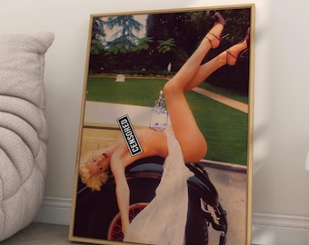 Feminist Wall Art, Fashion Magazine Poster, Vintage Magazine Poster, Retro Fashion Canvas, Trendy Magazine Cover, Luxury Magazine Print