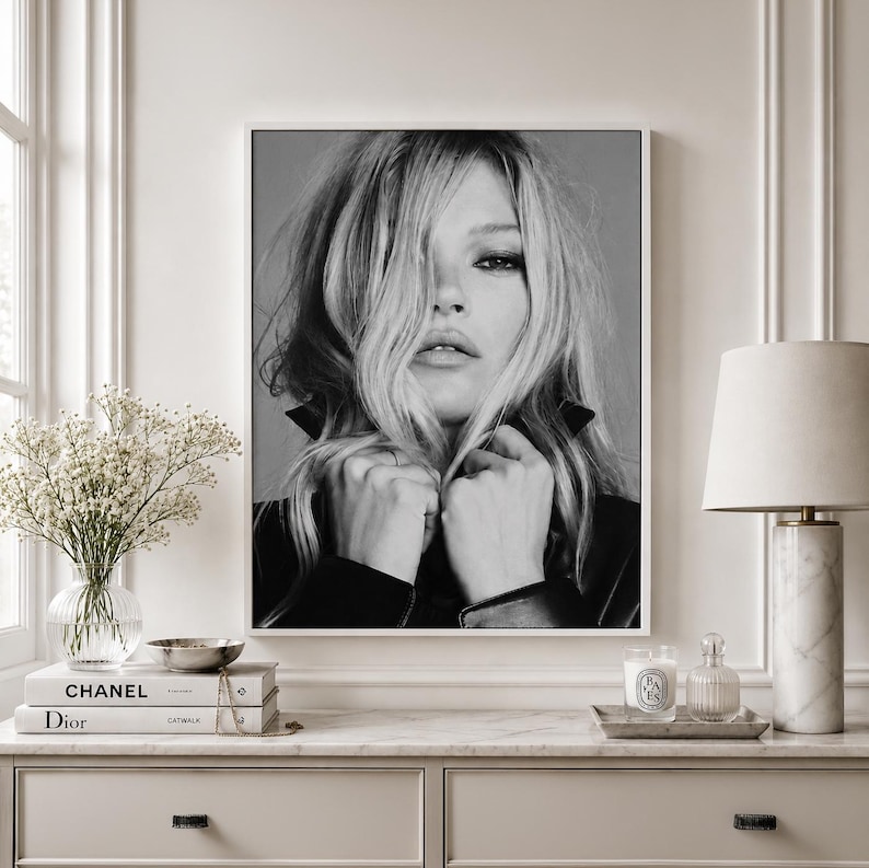 Vintage Kate Moss canvas poster featuring her iconic pose. A perfect addition to any 90s fashion lovers decor, black and white photography style for a retro, chic vibe. Ideal for celebrity wall art enthusiasts and retro home decor. Vintage Fashion