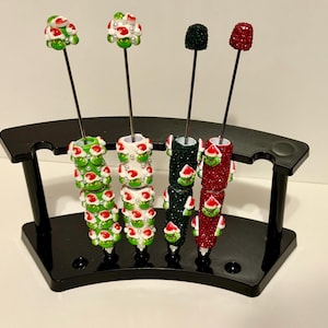 Grinch Inspired Beaded Pen | Christmas Pen | Holiday Ballpoint Pen | Handmade Holiday Gift | Teacher Gift | Stocking Stuffer
