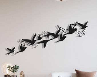 Arte de parede em metal com bando de pássaros: escultura minimalista da natureza