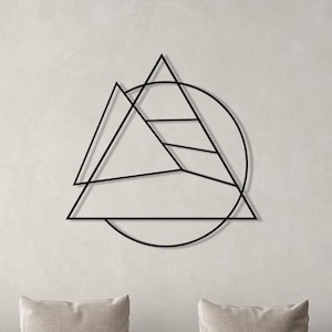 Geometric Metal Wall Art: Mid-Century Modern Living Room Decor