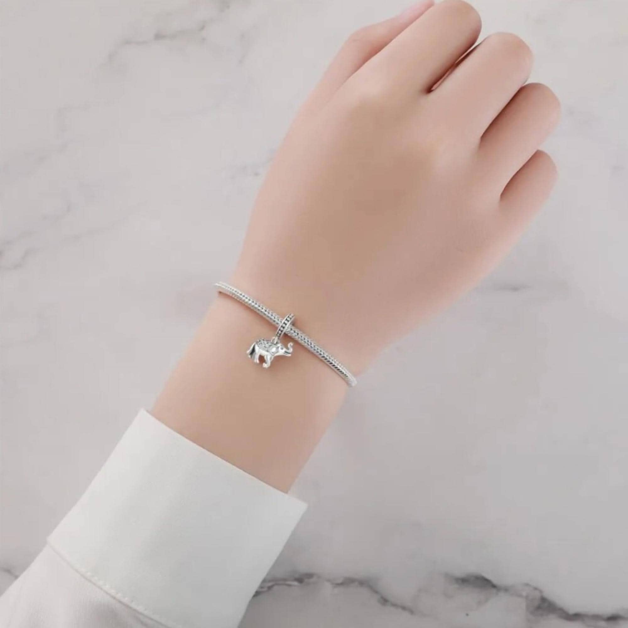 ブレスレットとペンダント用のスターリングシルバーの象のチャーム