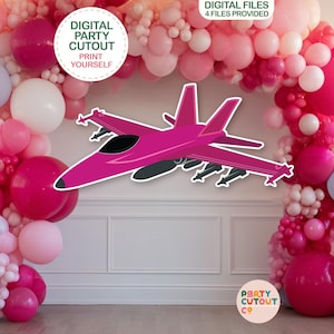 Könnte beinhalten: Ein magentafarbenes Jet-Flugzeug-Motiv mit schwarzen Akzenten steht im Mittelpunkt, vor einem Hintergrund aus rosa und weißen Luftballons. Das Bild enthält den Text "DIGITAL PARTY CUTOUT PRINT YOURSELF" und "DIGITAL FILES 4 FILES PROVIDED".