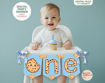 Op de afbeelding: Een blauwe en witte banner met het woord "een" in het midden, omringd door koekjes. De banner is versierd met een koekje met een glimlach. De banner is perfect voor een eerste verjaardag.