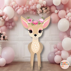 GRAN RECORTE Decoración de ciervos del bosque Lindo ciervo Animal Prop Fawn con corona de flores Recorte de ciervos Baby Shower Decoración de fiesta Recorte de tamaño natural