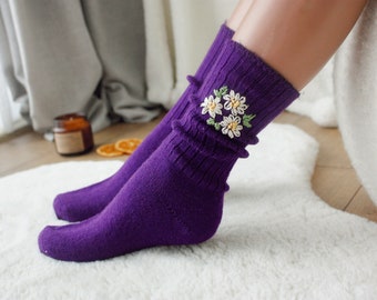 Kent Wool Socks Hand Embroidered Cute Women Wool Socks Flower Embroidery Winter Socks for Women Casual Socks|Handmade Fall Wool Socks