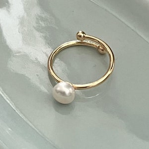 18K Gold Plated Freshwater Pearl Ring, Adjustable Pearl Ring, Engagement Ring, Minimalist Rings,Bridesmaid Gifts, silver pearl ring
