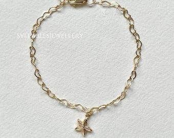Heart Link Bracelet, Minimalist Layering Chain, Delicate Heart Infinity Bracelet, Heart Chain Bracelet, Simple Chain Bracelet