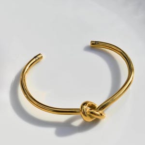 GOLD Knot Bracelet, Wire Cuff Solid Bar Bracelet, GOLD Friendship Knot Bracelet,Christmas Her Bracelet,Jewelry Couple Bracelet