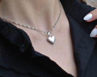 Silver Hear Locket Necklace, Personalized Gifts Necklace, Custom Engraved Stainless Steel, Photo Necklace, Memorial Gift Her Him Minimalist