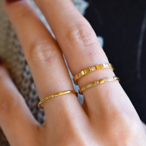 Minimalist Rings Set 18K Gold Solitaire Promise Rings, Band Stacked Rings Vintage Jewelry Sparkly Stone Multiple Stone Three 3 Stone Ring