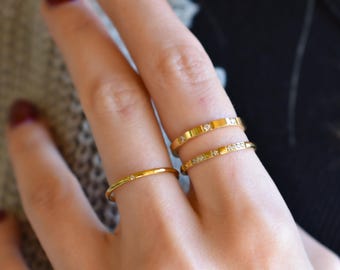 Minimalist Rings Set 18K Gold Solitaire Promise Rings, Band Stacked Rings Vintage Jewelry Sparkly Stone Multiple Stone Three 3 Stone Ring