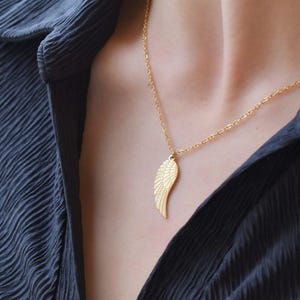 Angel Wings Necklace, Gold Angel Wings, Silver Bird Unicorn Wings Necklace, Angel Pendant Elegant Unique Women Jewelry Best Gift For Her