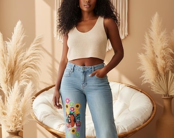 Afro Musik Themed Grafik Damen Vintage Wash Ausgestelltes Bein Jeans