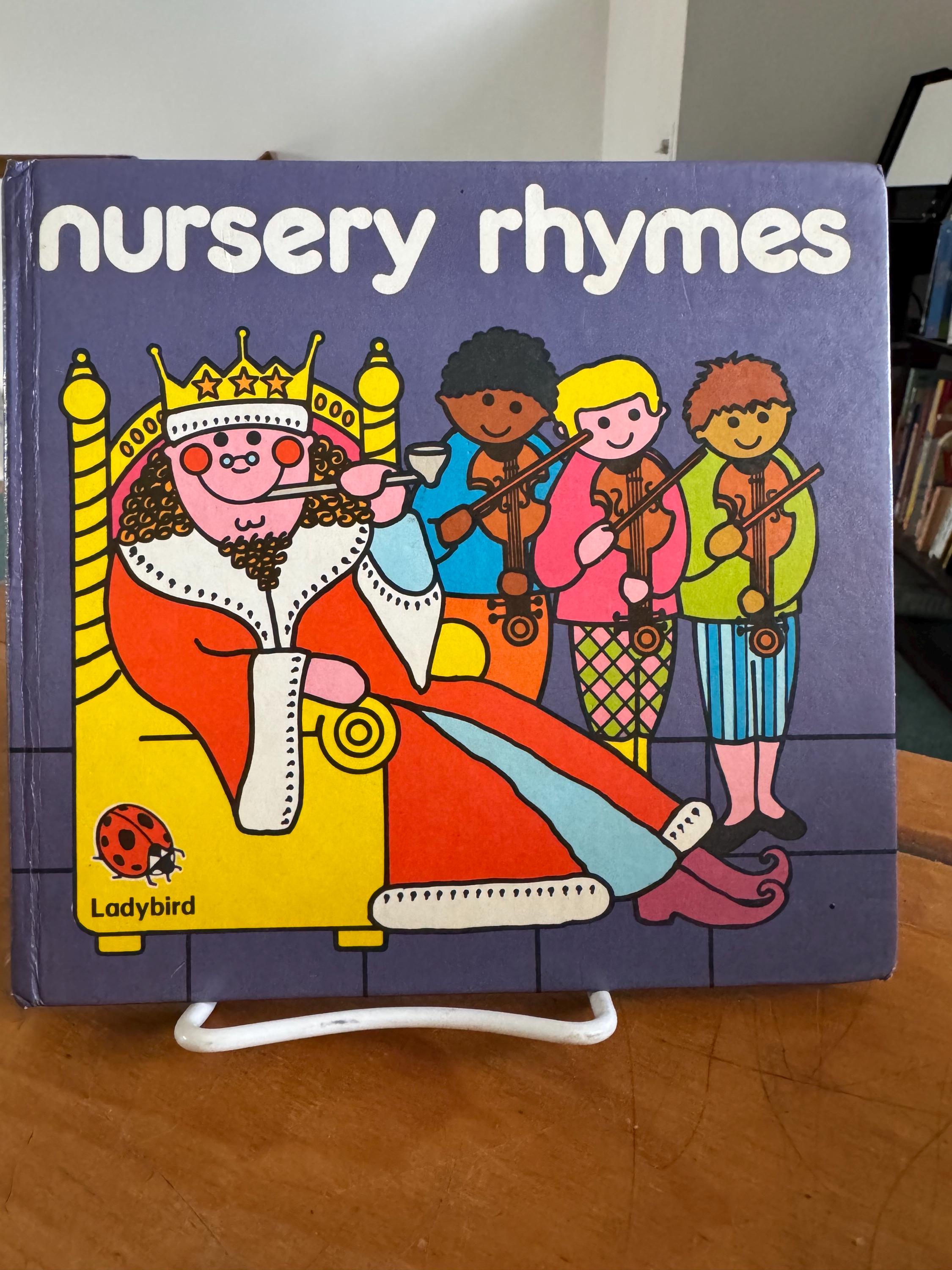 コレクション Y GANDER RHYMES VINTAGE Nursery Rhymes Illustrated by Lynn N Grundy 1981 - Etsy