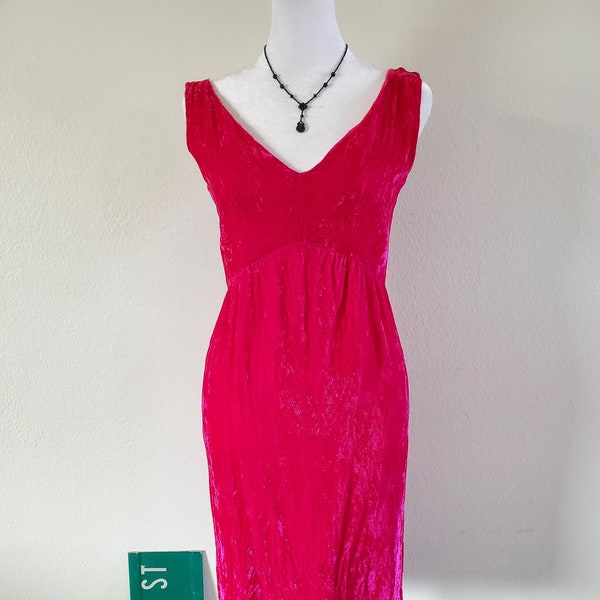 Handmade 1960's hot pink crushed velvet wiggle party dress