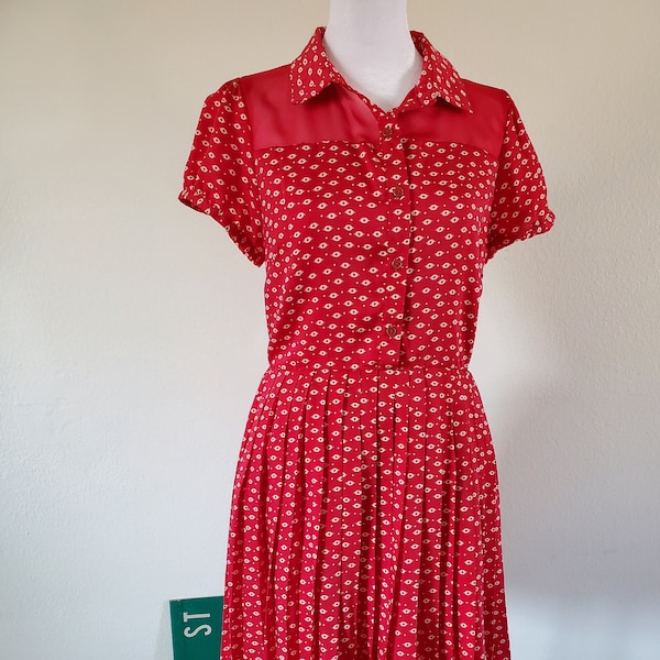 Red, patterned button-up see through back, vintage-inspired dress