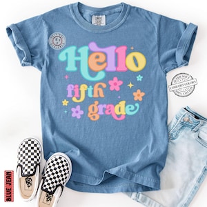 Camiseta de algodón retro neón para niños de quinto grado Comfort Colors*, camiseta juvenil de regreso a clases, camiseta para el primer día de clases.