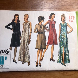 Puede incluir: Patrón de costura Simplicity número 9141 para un vestido, talla 16, busto 97 cm. El patrón muestra cinco estilos diferentes de vestidos, incluyendo un vestido largo y fluido, un vestido corto con cinturón y un vestido con una abertura larga.