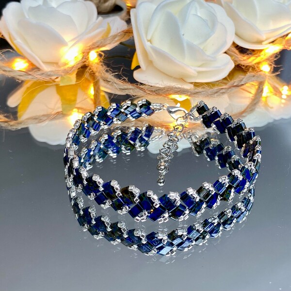 Bracelet tissé Chevron en perle Japonaise en verre, perle Miyuki half tila plate bleu  et perle de rocaille plaqué argent ou plaqué or