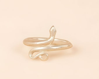 Isha Consecrated Silver Ring (Snake Ring / Sarpasutra)