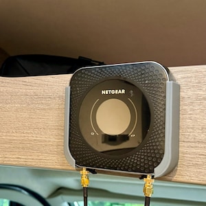 Router holder for Netgear Nighthawk M1 for hanging in camper van motorhome caravan LTE for 5G router holder WLAN holder