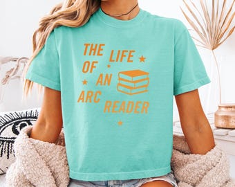 Life of an ARC Reader Crop Top Reader Graphic Boxy Tee Book Lover Aesthetic T-Shirt Cute Gift for Her Book Club Clothing