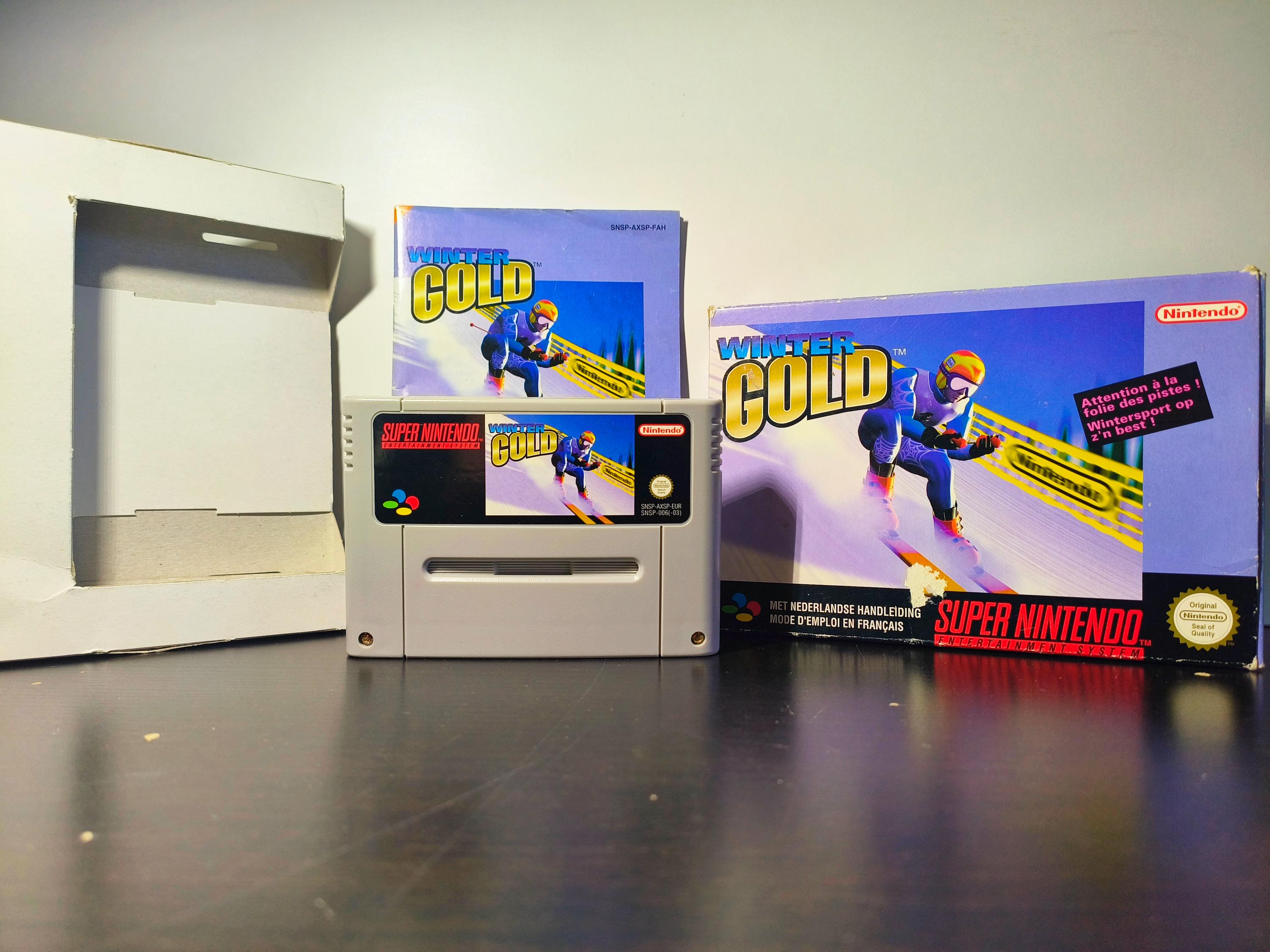 Super Nintendo SNES Winter Gold Pal(complete)