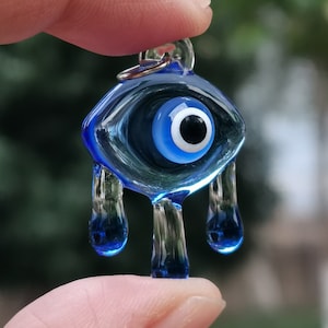 Glas tränenende Auge Anhänger, handgemachte Glas weinende Augen Halskette, heilende Energie Schutz Augen Amulett, blaue Stimmung Gesichtsausdruck Anhänger
