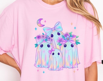 Comfort Colors Halloween Tee Cute Shimmering Pastel  T-Shirt Kawaii Ghosts Girly Graphic Tee Girly Ghost Aesthetic Shirt Spooky Season