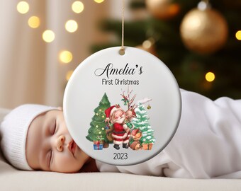 Woodland Baby's eerste kerst, gepersonaliseerd kerstornament, aangepaste baby's eerste kerst keramische ornament voor nieuwe baby 2023