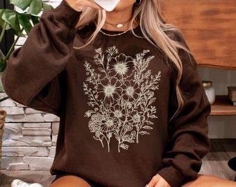 Boho Wildflower Sweatshirt, Flower Lover Gift, Vintage Pressed Flowers Crewneck, Cozy Cottagecore Sweater, Botanical Floral Pullover