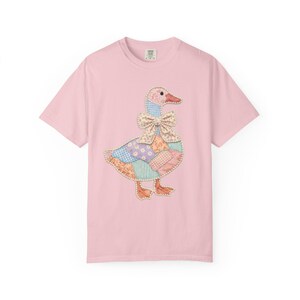 Comfort Colors Faux Patchwork Goose Shirt, Grandmacore Goose Graphic Tee, Cottagecore Bow Shirt, Vintage Cute Goose, Spring Tee for Women Blossom
