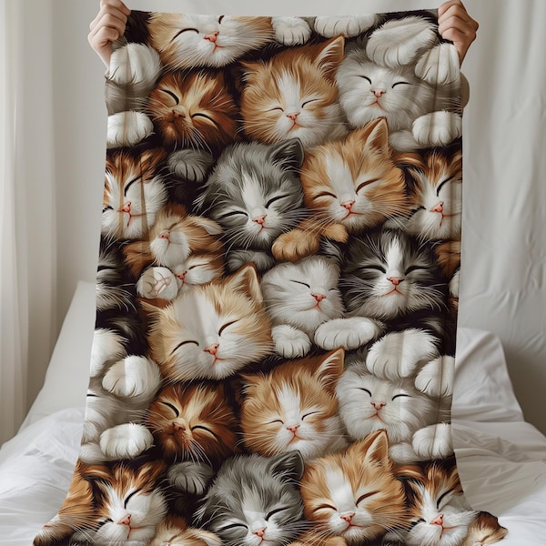 Cat Lover Blanket Velveteen and Sherpa Fleece Throw Blankets Cute Kittens Snuggled Together Cozy Blanket Soft Sofa Blanket Cat Owner Gift