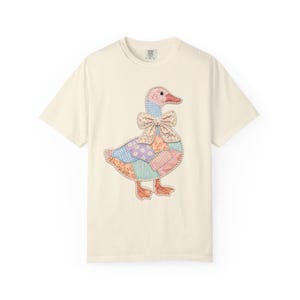 Comfort Colors Faux Patchwork Goose Shirt, Grandmacore Goose Graphic Tee, Cottagecore Bow Shirt, Vintage Cute Goose, Spring Tee for Women Ivory