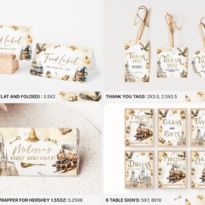 K&ouml;nnte beinhalten: Eine Sammlung von Partydekorationen mit Fantasy-Thema. Enth&auml;lt Essensetiketten, Dankesch&ouml;n-Anh&auml;nger, eine Schokoladenverpackung und Tischschilder. Die Designs zeigen Illustrationen eines Schlosses, eines Zuges und anderer magischer Elemente.