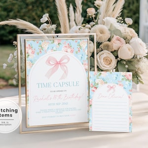 Cápsula do tempo para o primeiro aniversário com laço floral, cartão da cápsula do tempo para o primeiro aniversário Shabby Chic, jogo da memória para festa de primeiro aniversário com estampa floral Coquette BG1