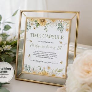 Sunflower Bee First Birthday Time Capsule, Honey Bee 1st Birthday Time Capsule Sign, Floral Bee 1st Birthday Party Time Capsule Card BS1