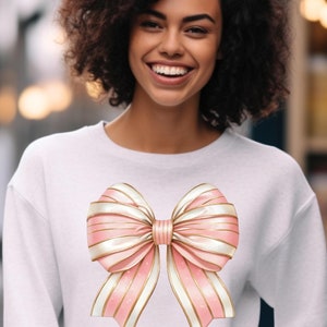 Rosa Schleife gestreiftes Rundhals-Sweatshirt, Mama Geschenk, Muttertag, süßes hübsches Shirt, Valentinstag, kokettes Schleifen-Sweatshirt, Geschenk für Frau