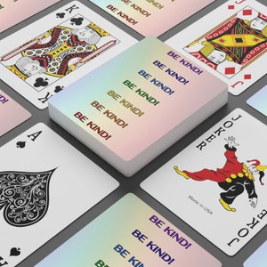 Seja gentil! <3 (cores Chakra e Ombre) Cartas de jogar personalizadas