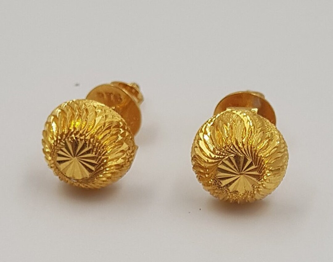 High Finish Laser Cut 22K Gold Earrings Plain Solid Yellow Gold Solid High Finish Laser Cut 22K Gold Earrings Plain Solid Yellow Gold Solid