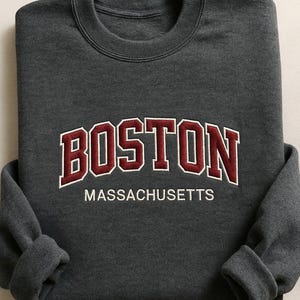 Custom Filled Embroidered Varsity Crewneck, Embroidery Crewneck, Embroidered Sweatshirt, university sweaters, personalized sweatshirt