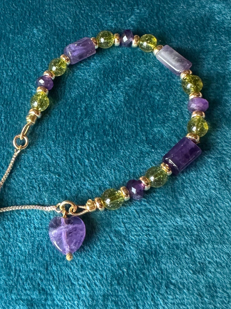 Goldplated Amethyst and Peridot Bracelet With Heart Charms/handmade