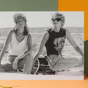 Carte postale Film Thelma et Louise  imprimée recto verso