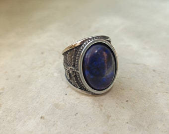 Selene spirit vessel silver and blue ring etched | psychic ring | protection spell | magick ring | strengthen magick and occult powers