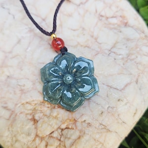 Plum Blossom magick Amulet – Ancient Chinese Charm for Luck, Business Success pendant & Spiritual Defense magical pendant